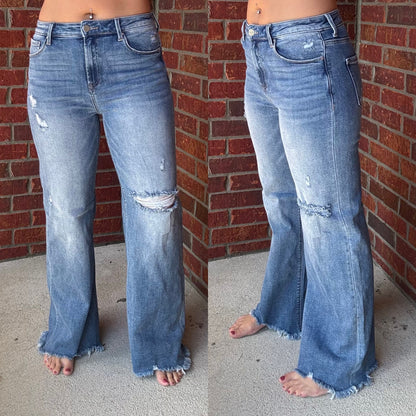 Risen Wide Leg Jeans