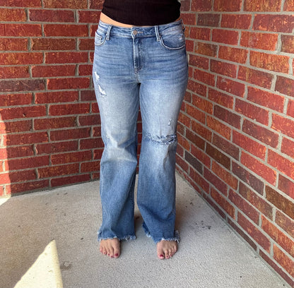 Risen Wide Leg Jeans