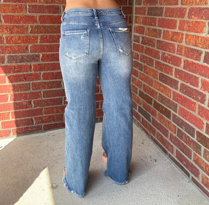 Risen Wide Leg Jeans