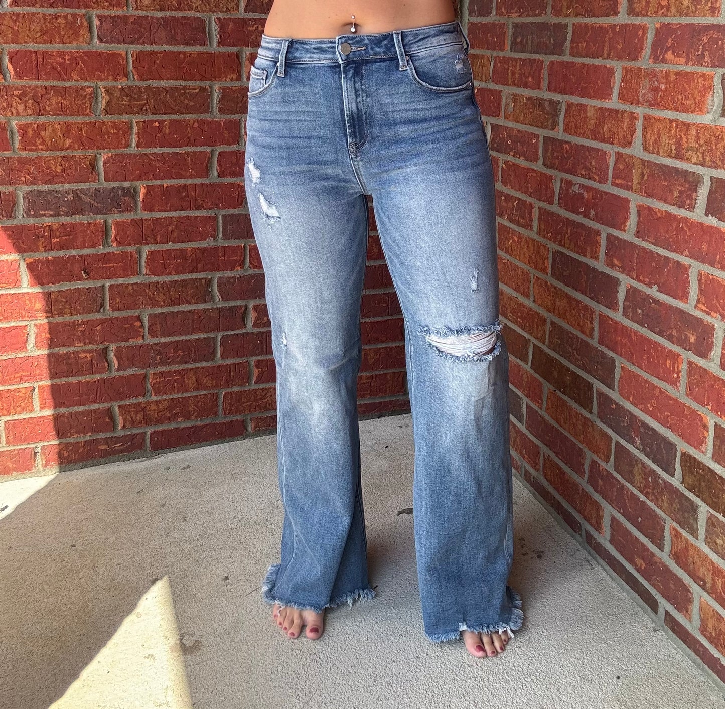 Risen Wide Leg Jeans